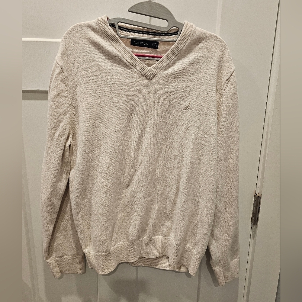 Nautica Men’s XL Beige Cotton V-Neck Sweater Classic Knit Pullover Sail Logo